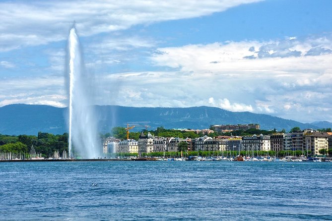 Geneva Private Walking Tour with a Professional Guide - Key things that make this tour worth your time