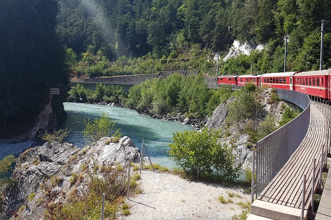 Glacier Express Panoramic Train Round Trip in one Day Private Tour from Luzern - Key points at a glance