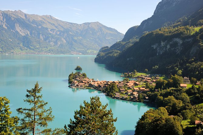 Grindelwald, Interlaken & Lauterbrunnen Day Trip from Zurich - A 12-hour Zurich coach loop into the Jungfrau region