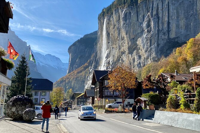 Grindelwald, Lauterbrunnen & Mürren Private Day Trip from Zurich - Stechelberg to Mürren: Cable Car Up, Village Back in Time