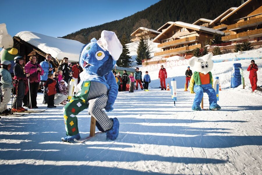 Grindelwald: Sledding at Bodmi Arena - The rest of Bodmi Arena: beginner skiing, Kids Village, and T-bar options