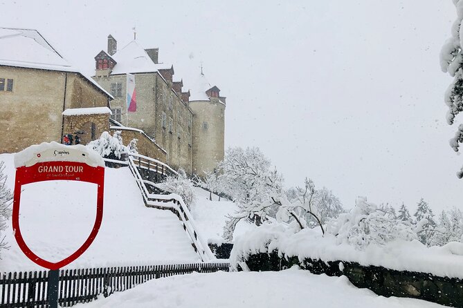 Gruyère Cheese and Chocolate Tasting Day Trip from Geneva - Stop 2: Gruyères Castle and the HR Giger moment