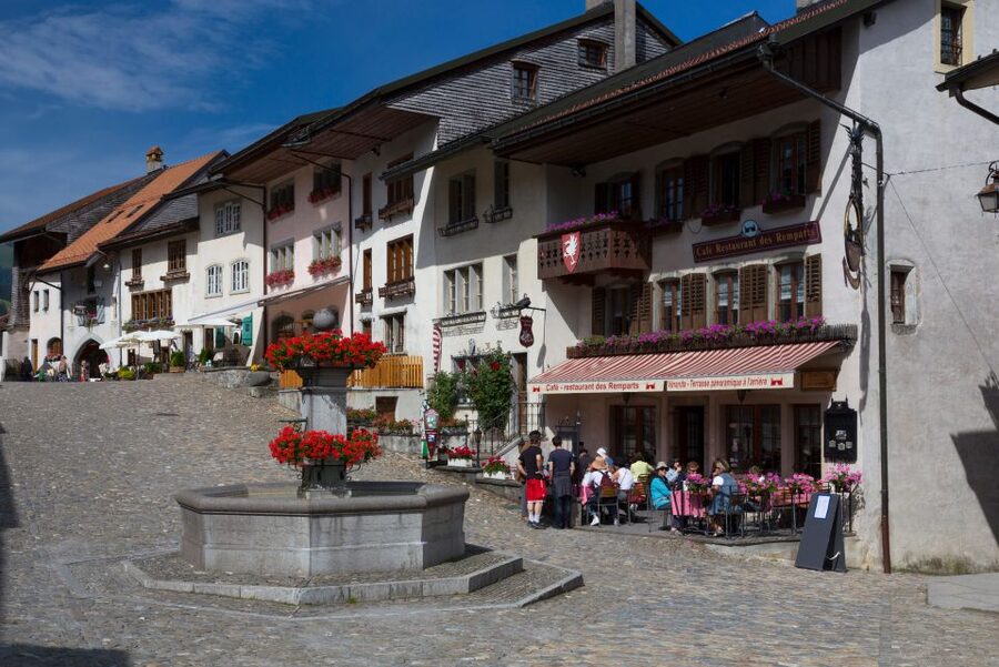 Gruyères, Cheese Factory & Maison Cailler Day Trip from Bern - Who this day trip is best for