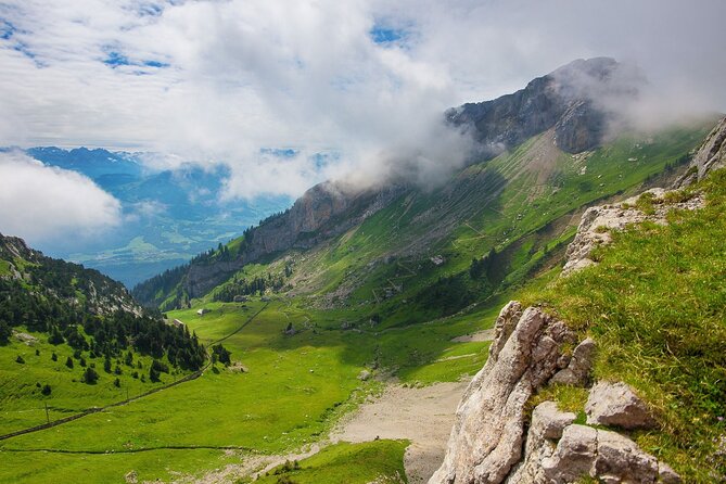 Guided Daytrip to Mount Pilatus and Lucerne from Zurich - Lucerne: Old Town Walking Plus a View-First Orientation