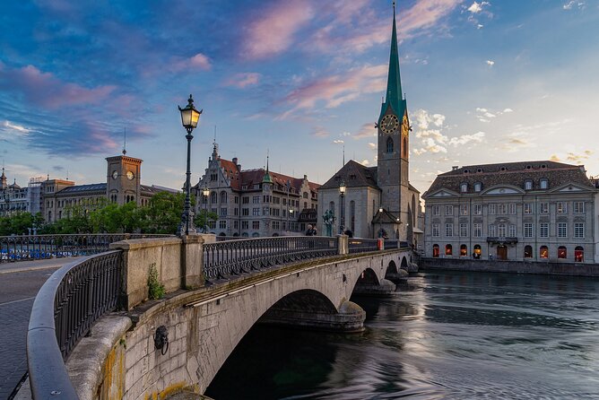 Hidden Gems of Zurich: Self-Guided Puzzle Walk - Stop 6: Zürich Opera House, use this iconic stop to pace yourself