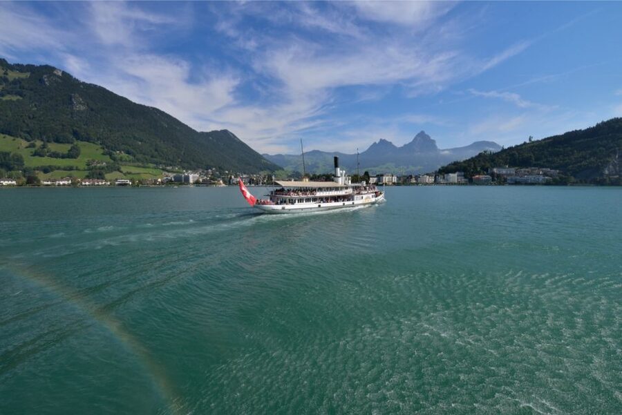 Ingenbohl: Roundtrip Lake Uri Cruise from Brunnen to Flüelen - Lake Uri, Brunnen to Flüelen: why this 1.5 hour loop works