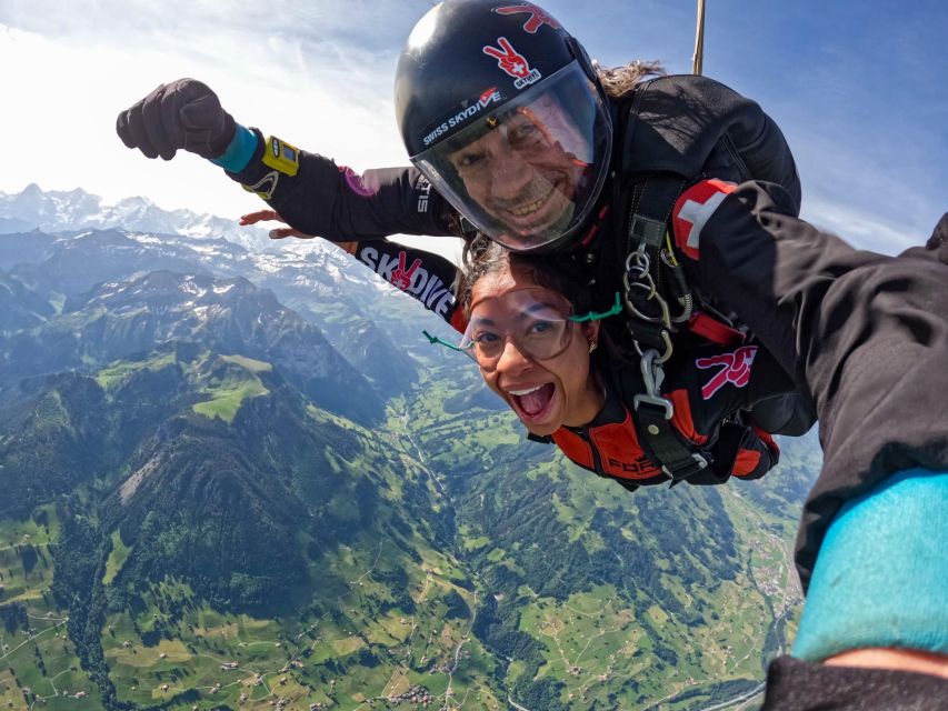 Interlaken: Airplane Skydiving over the Swiss Alps - Safety and instruction style: why people keep praising the tandem masters