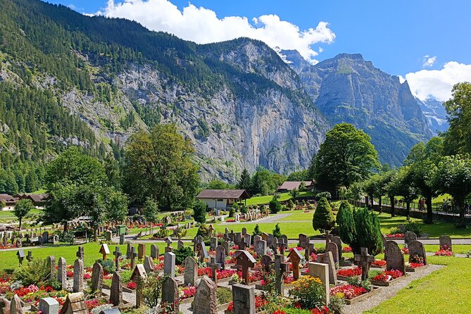 Interlaken Full-Day Highlights Tour with a Local by Private Car - Lauterbrunnen Valley: 72 waterfalls in one dramatic trough