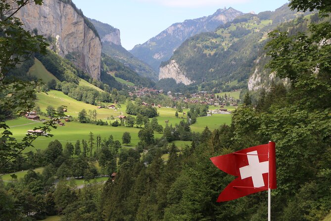 Interlaken Full-Day Highlights Tour with a Local by Private Car - Giessbach Falls and the funicular to a grand hotel scene