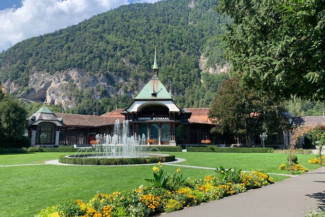 Interlaken Scavenger Hunt and Sights Self-Guided Tour - Setting off from Interlaken West and starting with an access code