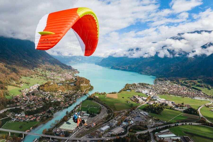 Interlaken: Tandem Paragliding Flight - Getting There: The Easy Start at Höheweg 125