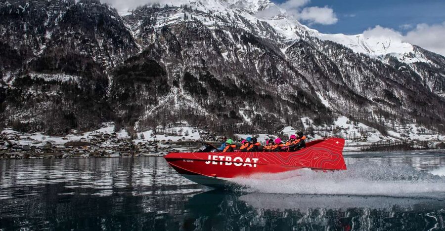 Interlaken: Winter Jetboat Ride on Lake Brienz - What to expect during the 35-minute outing (and where the time goes)