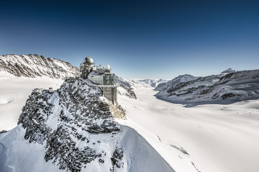 Jungfraujoch: Roundtrip to the Top of Europe by Train - Getting to Grindelwald Terminal and riding up without a guide