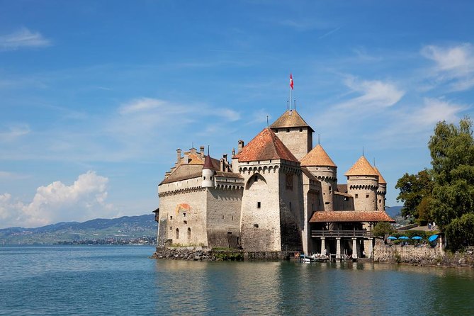 (KTG302) - Day Trip to Montreux & Château de Chillon from Geneva - A one-day Geneva route that actually covers the highlights