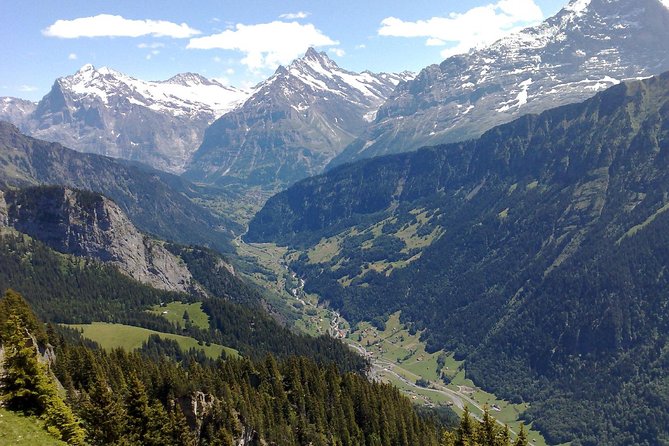 (KTG361) - Interlaken day trip by bus from Geneva - Guides and communication: the human part that changes the experience