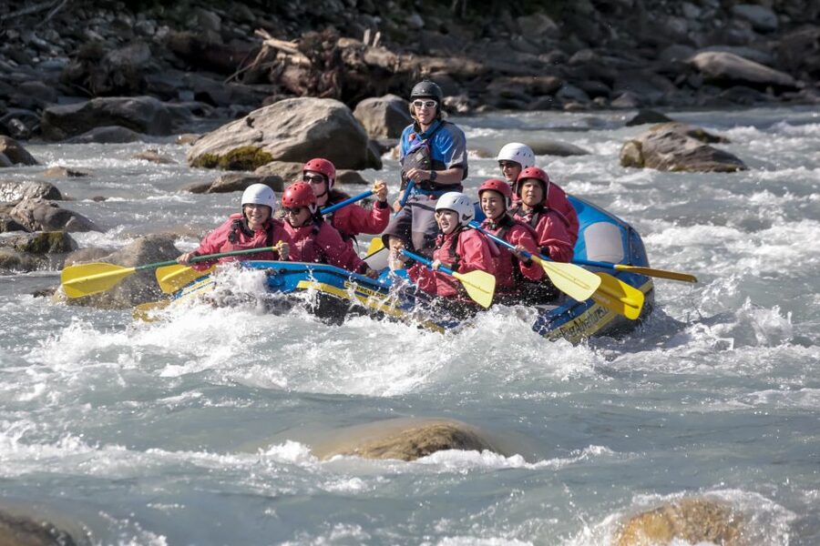 Laax, Flims, Ilanz: Vorderrhein Rafting (half day) - Why the Rhine Gorge rafting feels different in Graubünden