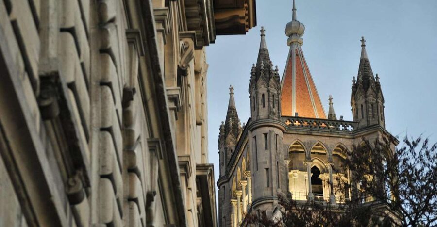 Lausanne: Express Walk with a Local in 60 minutes - Where You Start, and How the Route Stays Fast
