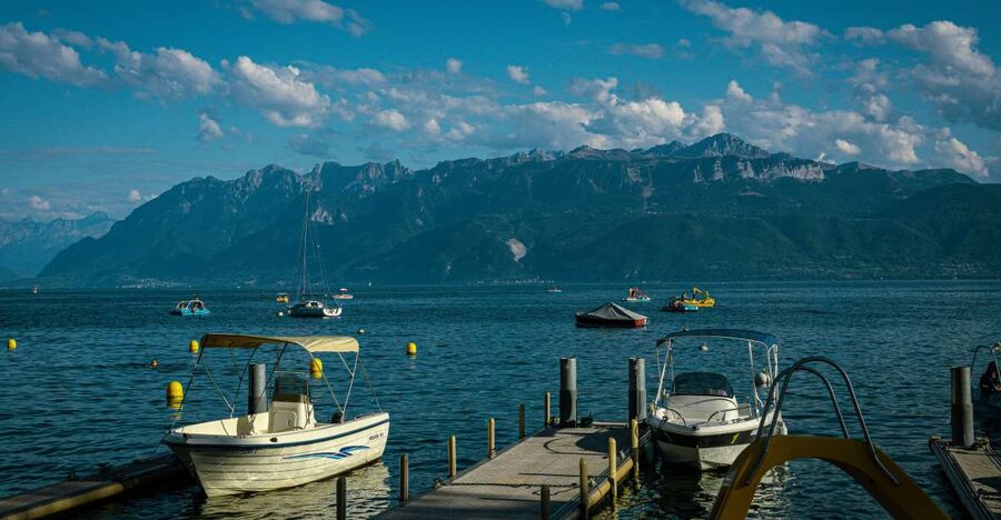 Lausanne: Insta-Perfect Walk with a Local - Why Lausanne Cathedral and Quai dOuchy 1 are the perfect anchor points
