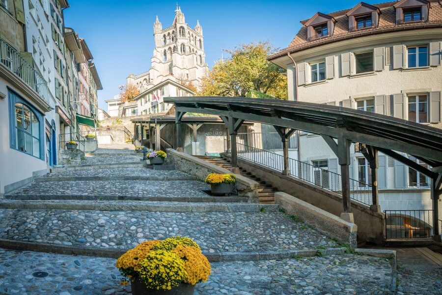 Lausanne: Private custom tour with a local guide - Why Lausanne Works So Well for a Private Walking Tour