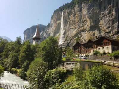 Lauterbrunnen and Mürren Small Group Day Trip