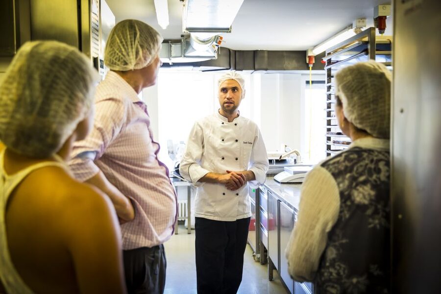Lucerne: Chocolate Tasting with Lake Trip and City Tour - Price and Value: Why $386 Can Make Sense Here