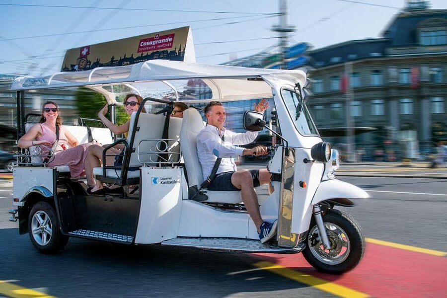 Lucerne: eTukTuk City Tour - Who you might ride with, and what makes the guides so well-liked