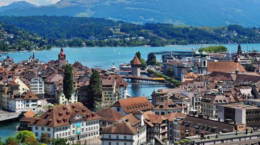 Lucerne: Interlaken & Grindelwald Exclusive Private Day Tour - Price and Vehicle Comfort, What $297 Per Person Really Buys