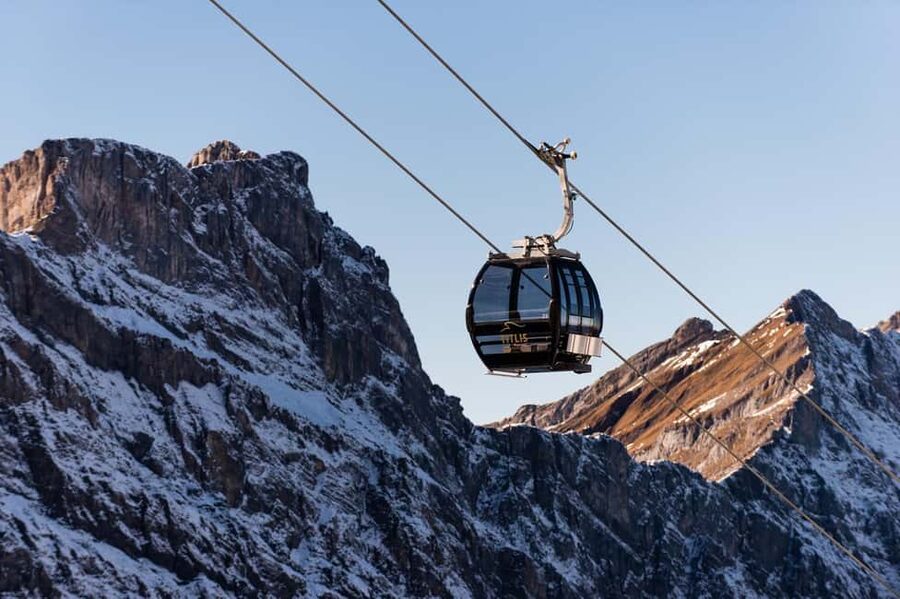 Lucerne: Mount Titlis First time Ski Experience - Optional Mt Titlis by Rotair: glacier cave and the Cliff Walk
