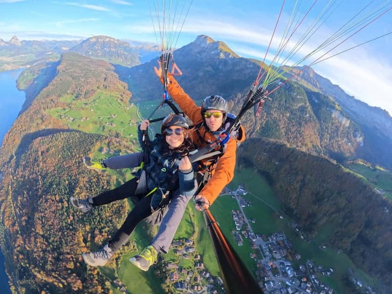 Lucerne: Paragliding Tandem Flights - Where you fly: Lake Lucerne day or Engelberg Valley day
