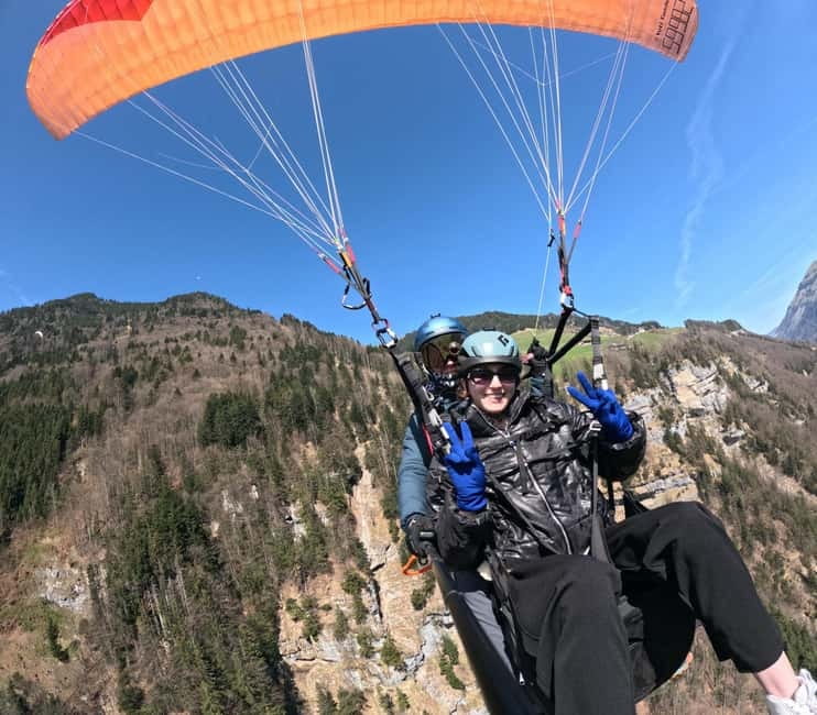 Lucerne: Paragliding Tandem Flights - Taking the controls while your pilot handles the safety