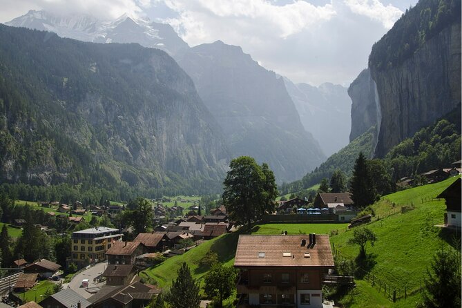 Lucerne:Private Daytrip to Swiss Villages(Interlaken-Grindelwald) - Interlaken Between Lake Thun and Lake Brienz: Boat, Valley Trains, Easy Walks