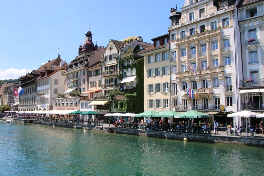 Lucerne: Private Walking Tour with a Local Guide - Chapel Bridge and the Lion Monument, the classic anchors that set the tone