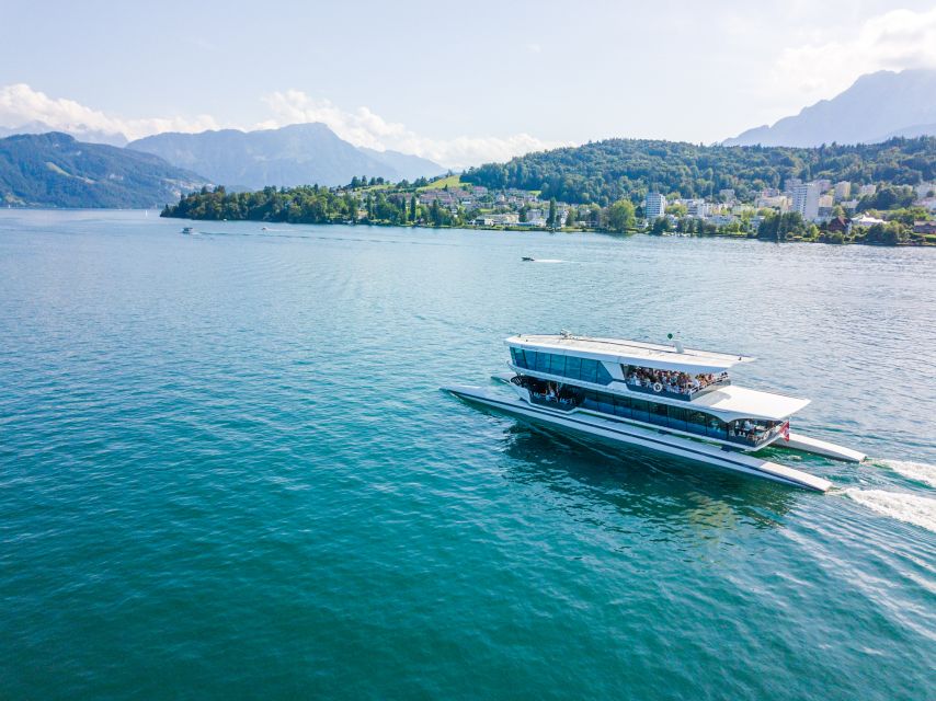 Lucerne: Round-Trip Catamaran Cruise on Lake Lucerne - Getting on Board at Brücke 3 (KKL Lucerne Area)