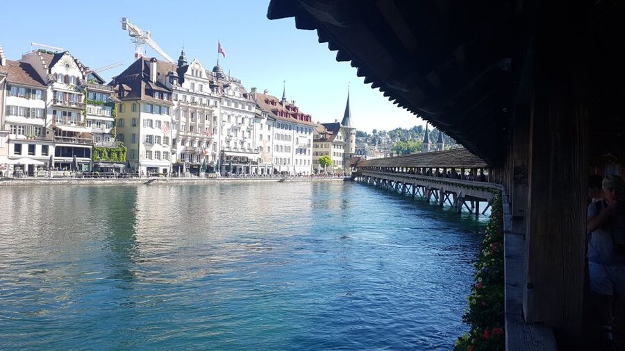 Lucerne small group walking tour and Lake Cruise from Basel - Who this Lucerne small-group walking and cruise trip is best for