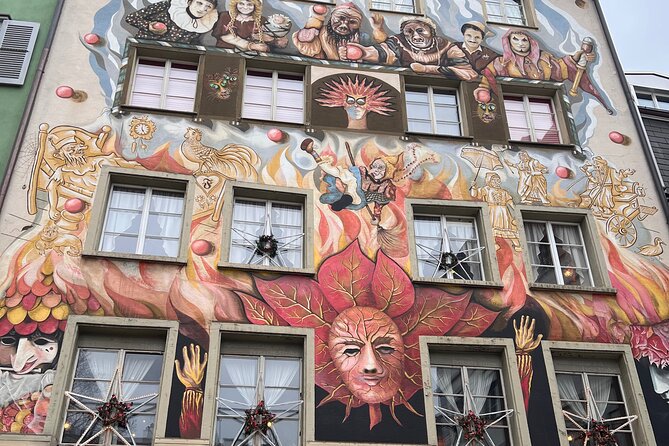 Lucerne Small-Group Walking Tour: History, Culture & Hidden Gems - The Lively Old-Town Squares: Where Lucerne Feels Like a City