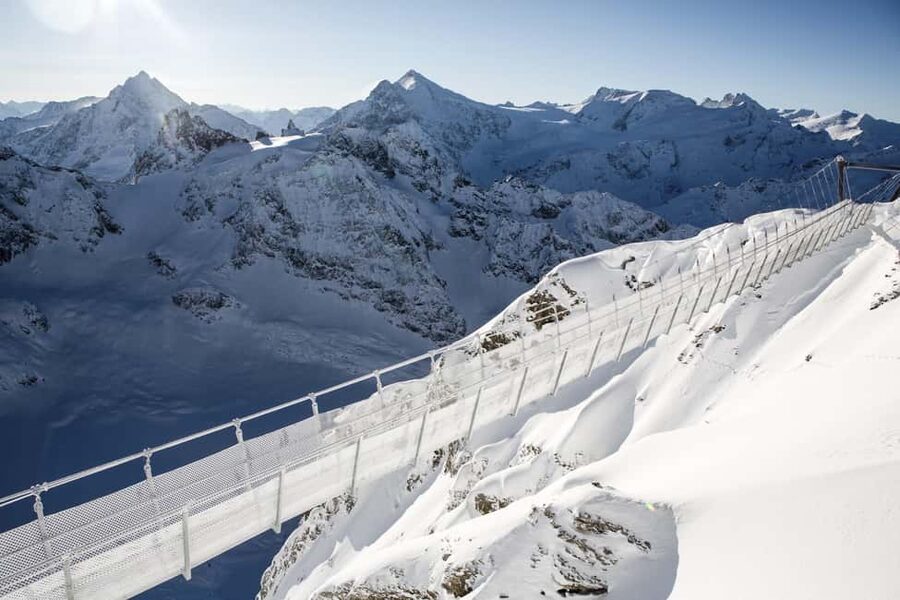 Lucerne: Titlis Beginner Ski Day Snow Experience - Bus, Trübsee, and the quick sightseeing break that sets the tone