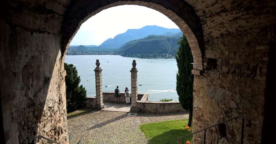Lugano: Capture the most Photogenic Spots with a Local - What to bring, and how to make the walk easy