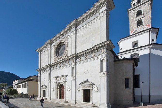 Lugano & Morcote, Lake Lugano, private guided tour, from Lugano - Morcote on foot: St. Peter frescoes, St. Mary of the Stone, and Captain’s Tower