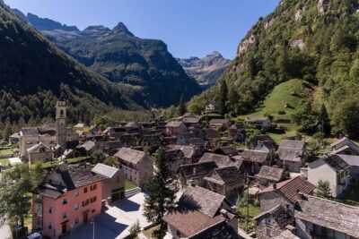 Lugano Mountains, tour from Milan, Lugano, lake Como.