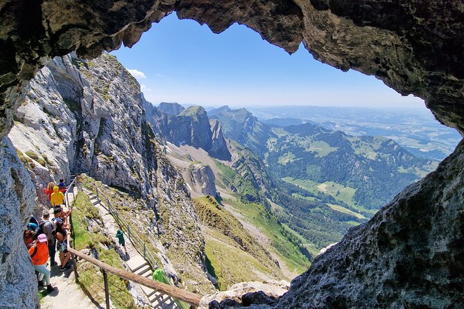 Mt Pilatus and Lucerne Day Trip from Zurich With Lake Cruise - Lake Lucerne Cruise: A 1-Hour Reset After the Climb