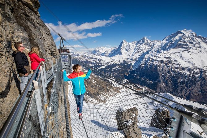 Mt. Schilthorn & Mürren Private Day Trip from Zürich - Piz Gloria at Schilthorn: the revolving restaurant changes how you see the peaks