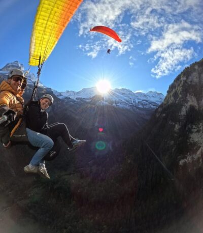 Mürren: Paragliding over Lauterbrunnen Cliffs and Waterfalls
