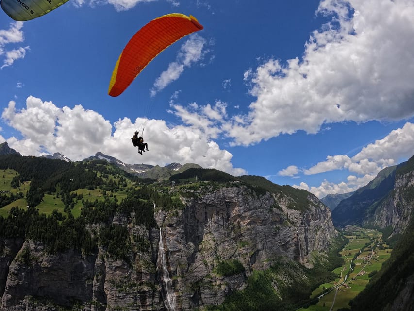 Mürren: Paragliding over Lauterbrunnen Cliffs and Waterfalls - Landing in Stechelberg: where your adrenaline gets a practical exit plan