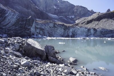 Natural Wonders of Switzerland: Private Day Tour from Zurich