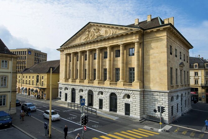 Neuchâtel Scavenger Hunt and Sights Self-Guided Private Tour - Une rue fantastique: turning streets into answers