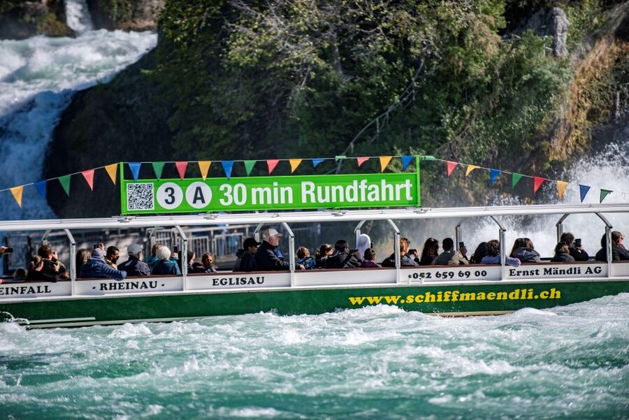 Neuhausen am Rheinfall: Rhine Falls Boat Tour - The Big Finale: Approaching Rhine Falls Up Close, Multiple Times