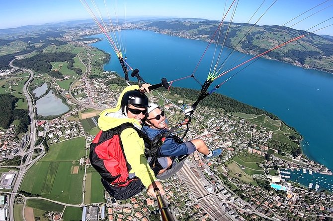 Paragliding Tandem in Switzerland - Why tandem paragliding above Switzerland feels so special