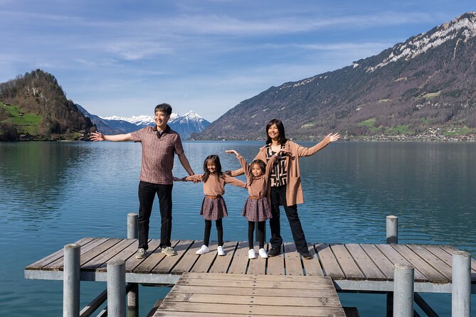 Phototour Photoshoot at the Lake Brienz, Iseltwald, Interlaken - The Crash Landing on You piano scene: how to plan for waiting time