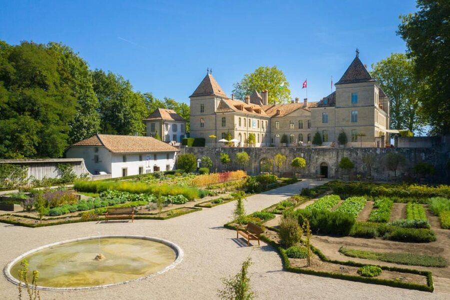 Prangins, Lake Geneva: Château de Prangins Entry Ticket - The estate outside: park, meadow-cum-orchard, and Switzerland’s kitchen garden
