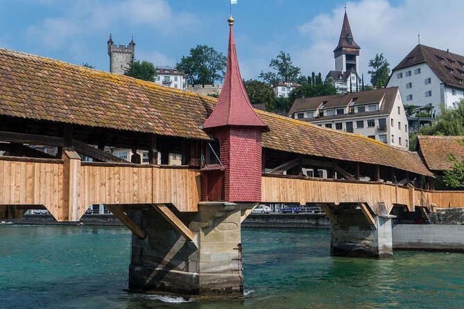 Premium Panoramic Train, Lucerne Old Town and Interlaken Tour - The guide factor: how names like Juliana, Marcela, and John shape the day